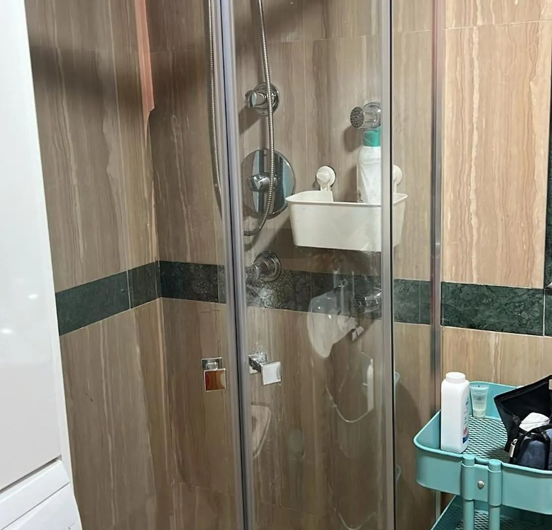 Cozy Apartment In Malaga بينالماذينا
